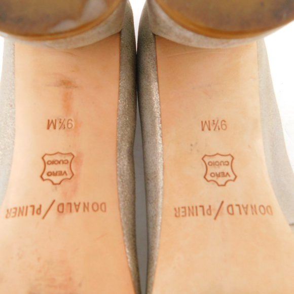 DONALD PLINER Camy Brushed Metallic Gold Leather Block Heel Pumps 9.5 - Picture 8 of 10